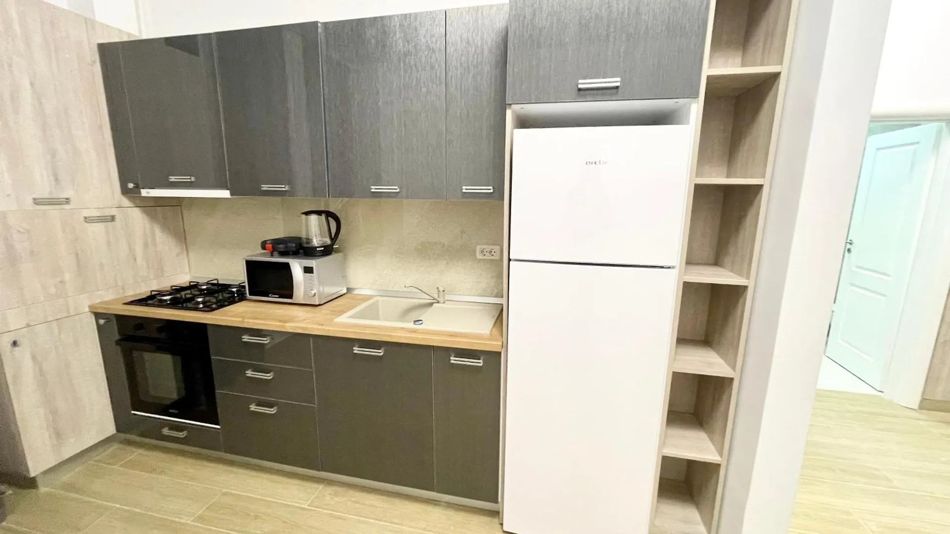 Central Adress Ad26 Bucharest
